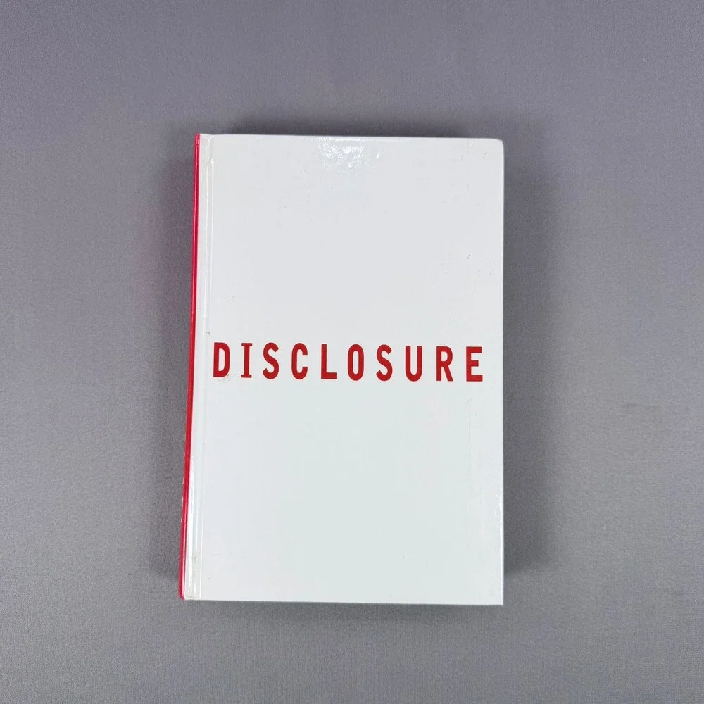 Michael Crichton‎ Disclosure Hardcover 1993 First Edition Thriller Fiction